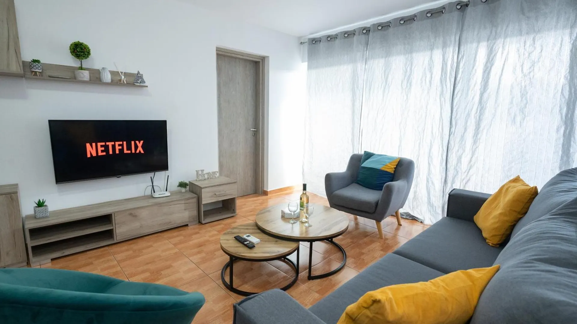 Apartment Napa Centrale Suites Ayia Napa